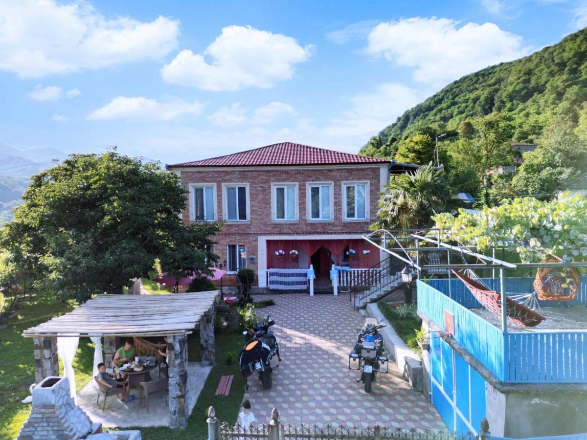 Iveri House Кутаїсі Екстер'єр фото