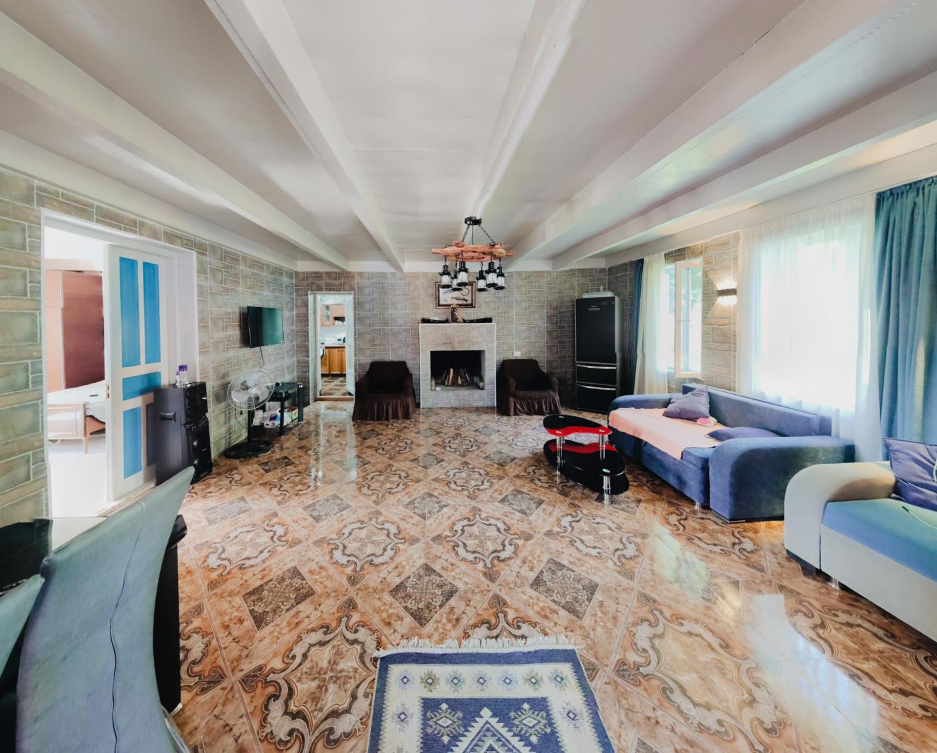 Iveri House Кутаїсі Екстер'єр фото